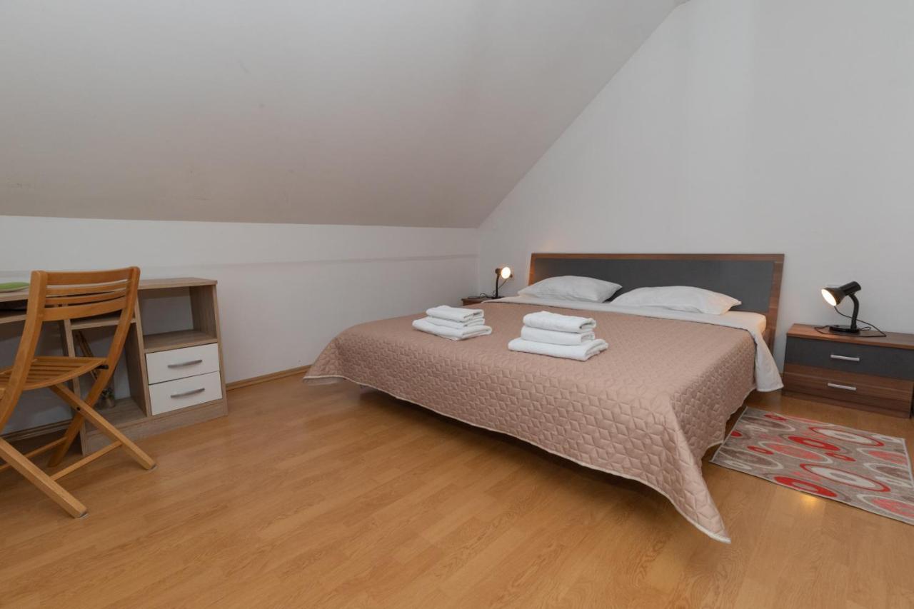 Apartman Skender 3* Ravna Gora公寓 外观 照片